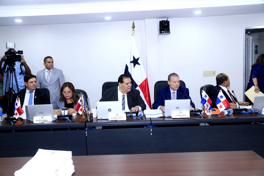 Ministro Chapman retira proyecto de Ley 122 de la Asamblea
