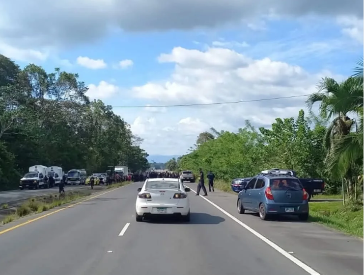 Preocupación en Bugaba por cierres en la Vía Panamericana y retraso en obras del hospital