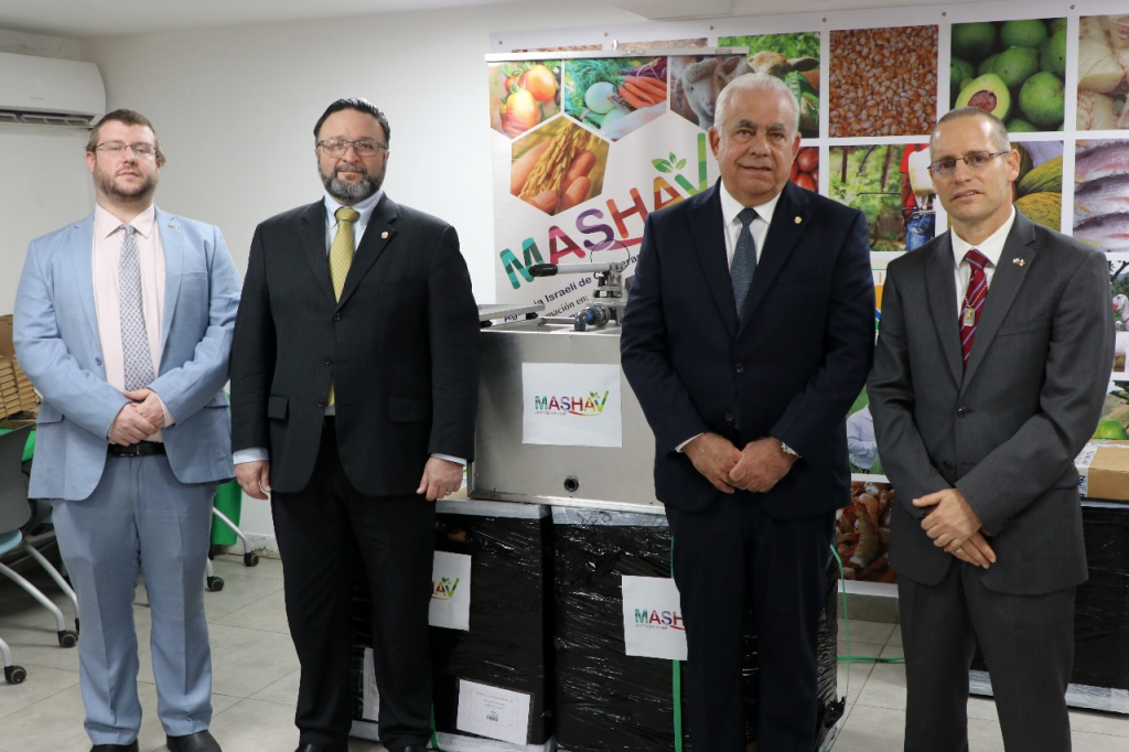 Israel dona planta potabilizadora para enfrentar crisis de agua en Barú