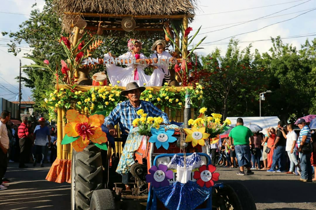 Puerto Armuelles celebrará desfile de trajes típicos y carretas este sábado