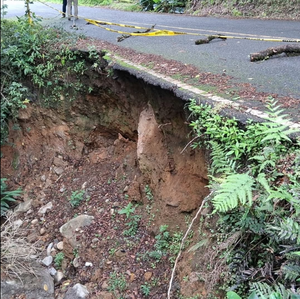 Evalúan daños por lluvias en Boquete y advierten riesgo vial en Jaramillo