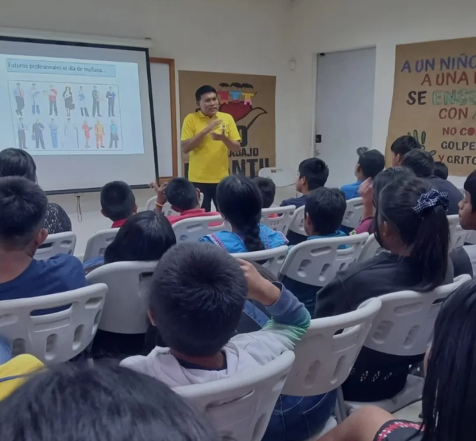 Niños de Casa Esperanza realizan jornada de sensibilización en Boquete por el Día contra el Trabajo Infantil