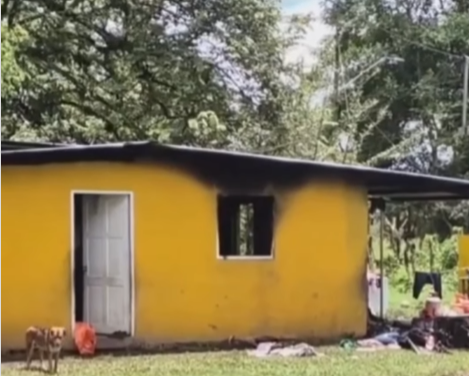 Familia en David pierde su hogar y pertenencias tras incendio en Las Lomas