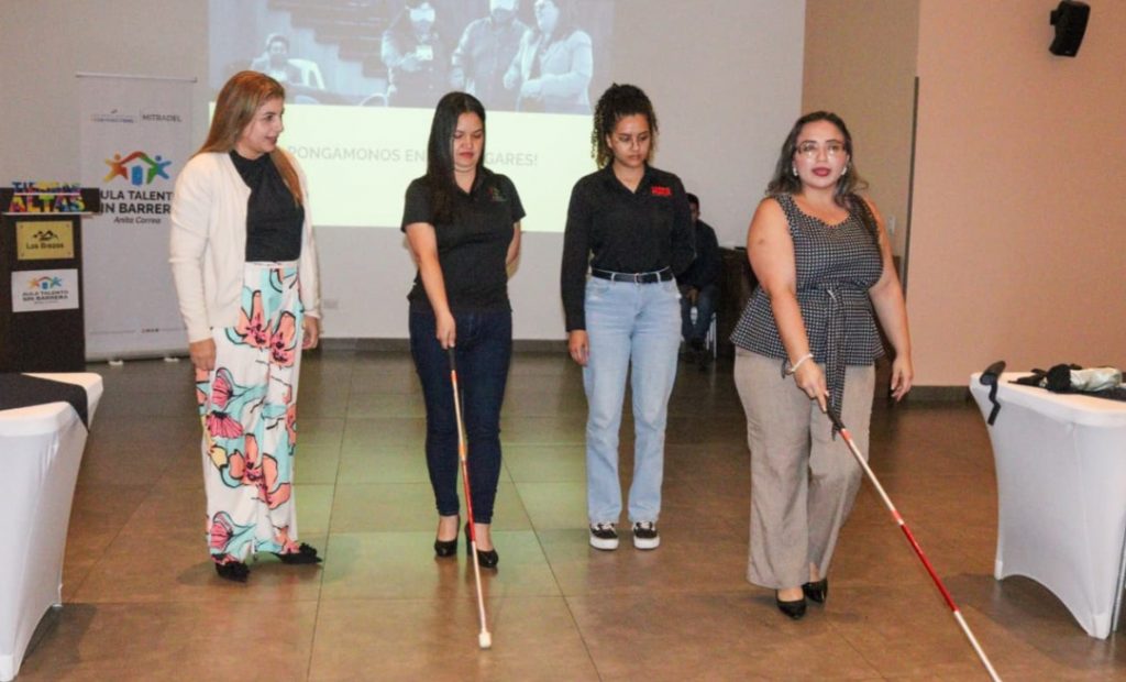 Mitradel capacita a empresas en Chiriquí para impulsar inclusión laboral de personas con discapacidad