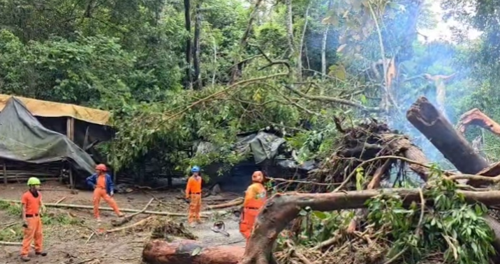 Deslizamientos afectan viviendas y puentes en Renacimiento tras intensas lluvias