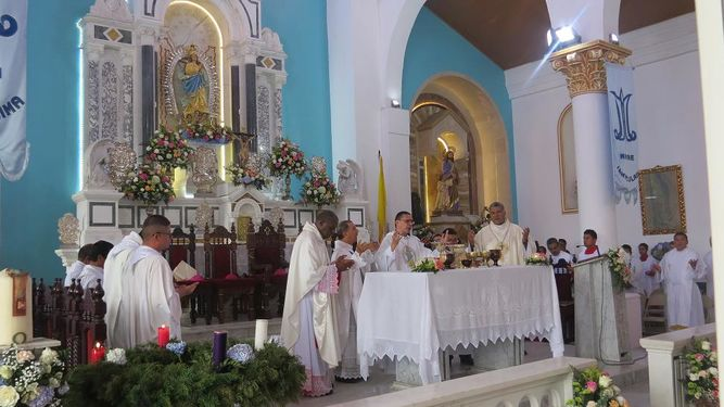 Misas de la Parroquia Inmaculada Concepción se trasladan temporalmente al Salón Van Cleef