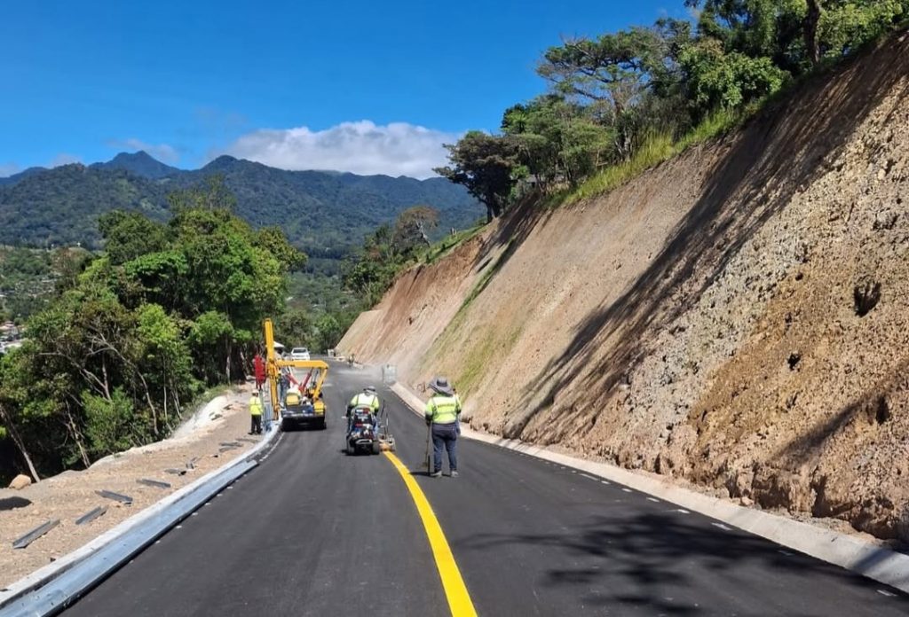 Avanzan mejoras viales con cierres parciales en varios puntos del distrito de Boquete