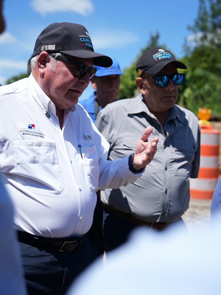 Ministro del MOP supervisa obras viales en Boquete y áreas cercanas