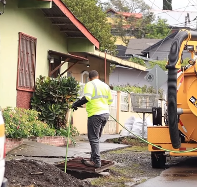 MOP intensifica limpieza de drenajes para prevenir inundaciones en Boquete