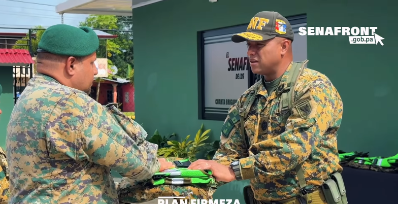 SENAFRONT recibe nuevos uniformes y equipos en Barú