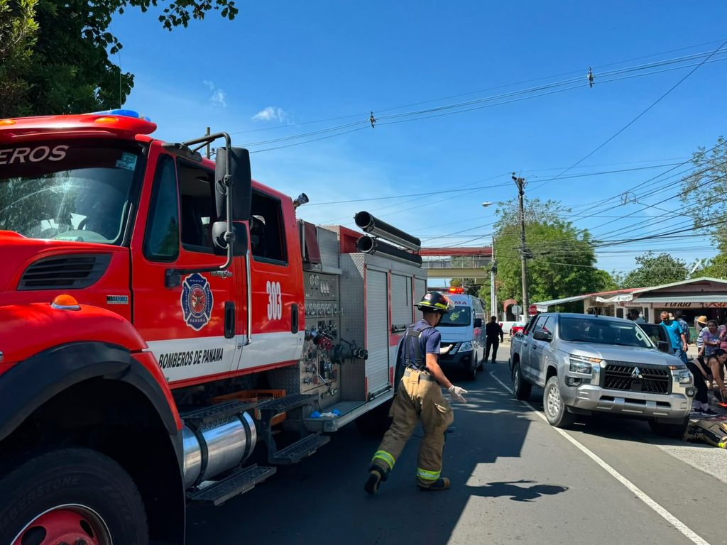 Realizan limpieza en carretera de Occidente ante preocupación por accidentes